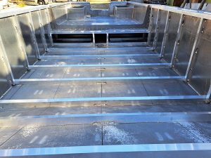 hlinikovy_trup_lode_5x2m (2)