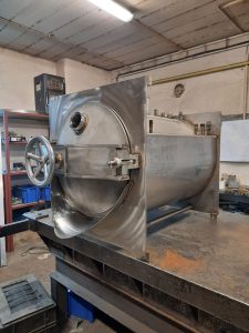 procesni_komora_smontovana_po_svareni